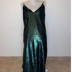 ELEGANT GREEN SEQUIN PARTY DRESS ASOS SIZE 12 USED
